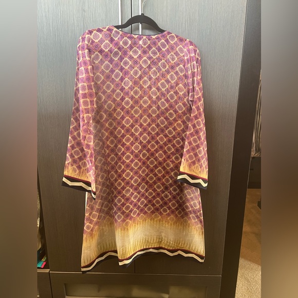 Sania Maskatiya digital print and embroidery kurta and dupatta - Picture 2 of 3